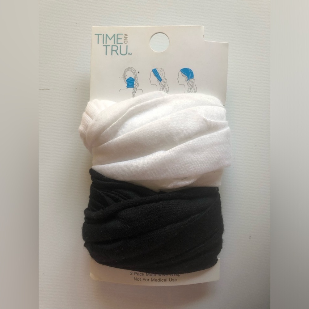 Time and Tru women’s Black and White Hair Wraps
